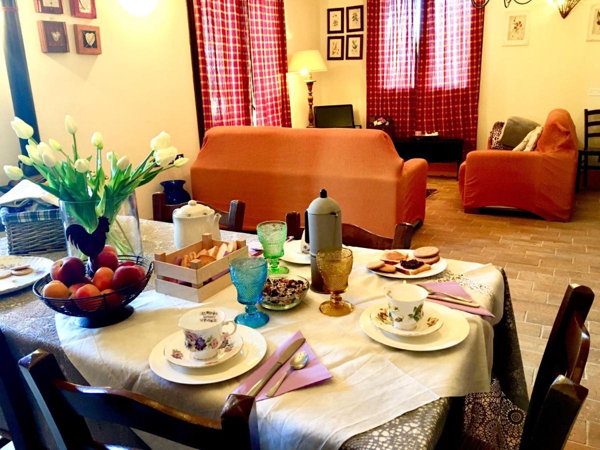 Locanda Della Lavanda San Clemente  Bagian luar foto