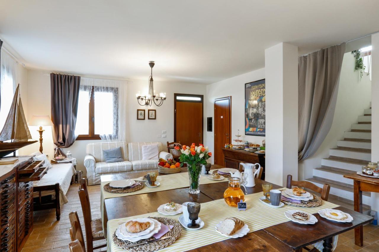 Locanda Della Lavanda San Clemente  Bagian luar foto